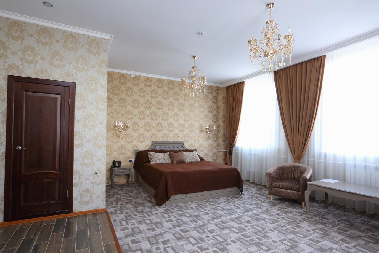 Hotel Bahetle Ekibastuz Exteriör bild