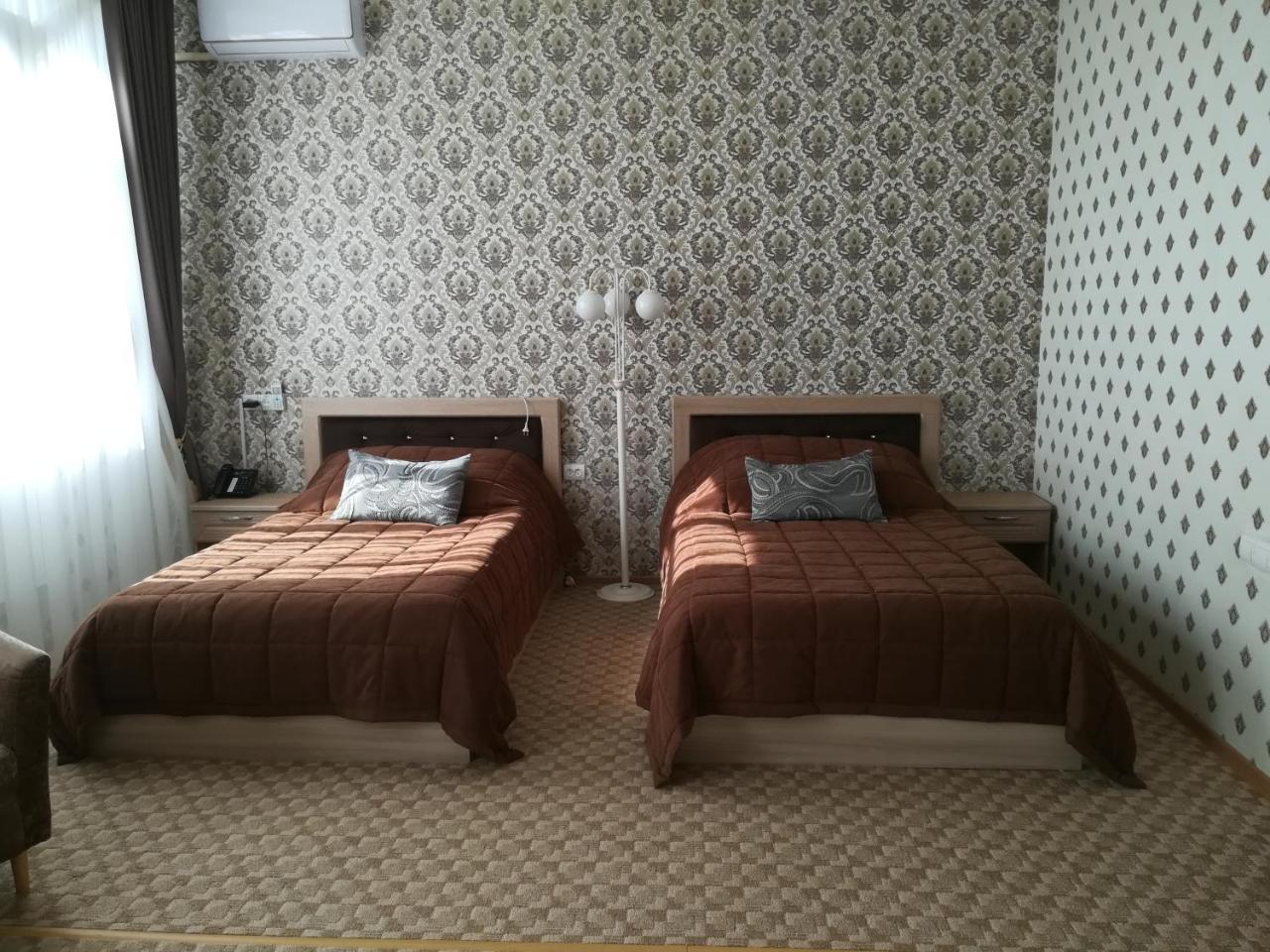 Hotel Bahetle Ekibastuz Exteriör bild